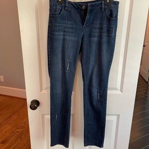 EUC size 8 Daisy Fuentes skinny jeans